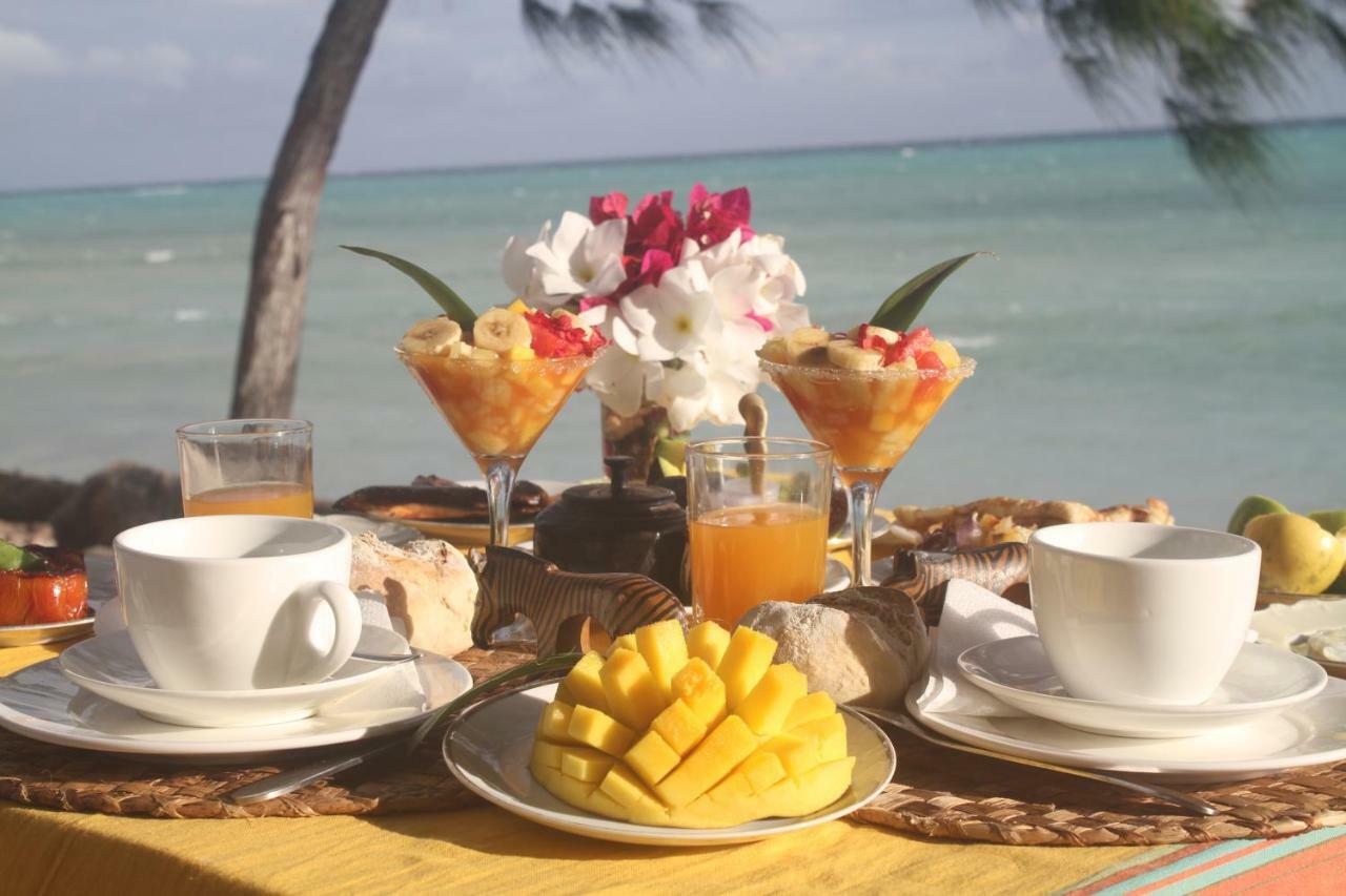 Dolphin Safari Lodge *